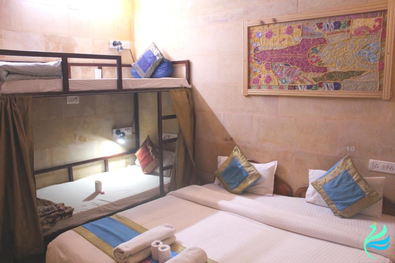 Hotel Kavi Palace ไจซัลเมอร์ ภายนอก รูปภาพ